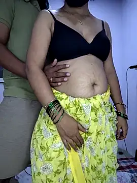 lovelygirl4567 online show from 03/29/26, 05:57