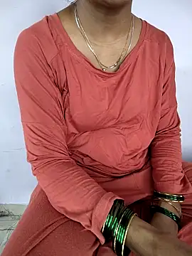 lovelygirl4567 online show from 04/02/26, 05:49