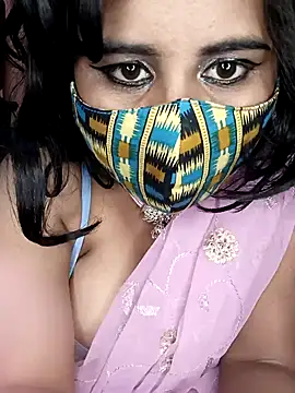 Lovely-Shivani online show from 02/06/25, 07:18