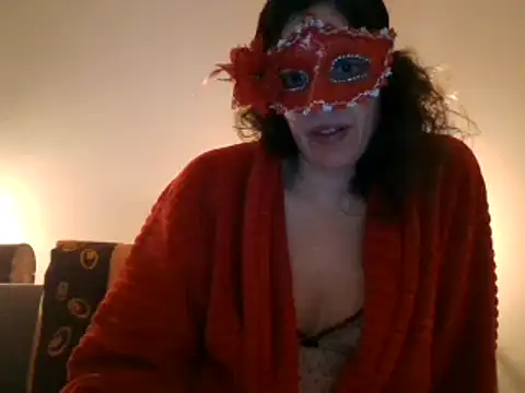 couple-tuga online show from 01/15/26, 10:24