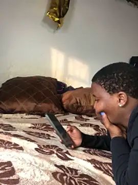 MKbesxxx online show from 12/18/25, 04:02