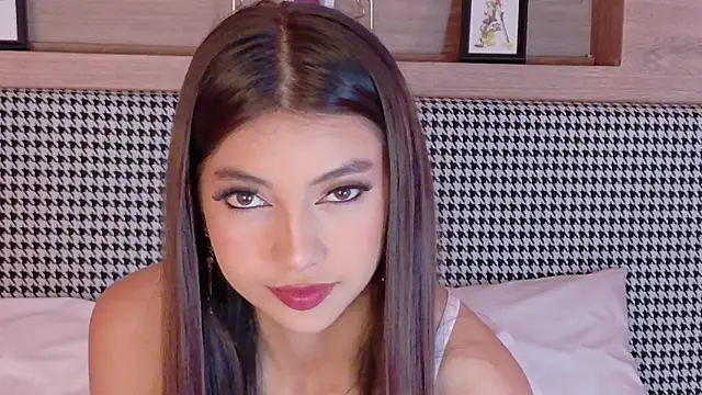 NickyBelmonth online show from 02/01/25, 12:05