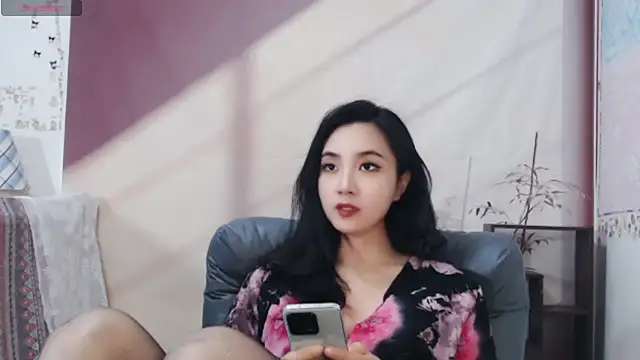 xiaotiantian-76 online show from 01/12/25, 12:01