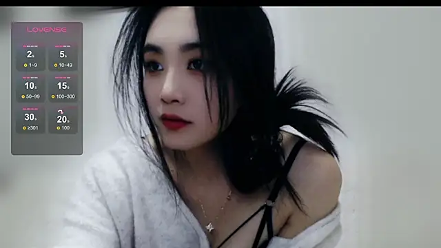 xiaotiantian-76 online show from 02/11/25, 12:05