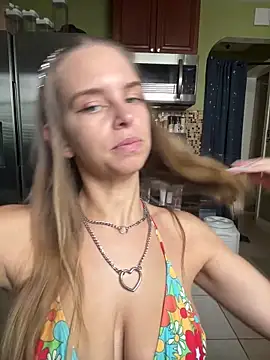 thigh hi online show from 09/11/25, 02:39