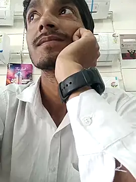 Tarun 0026 online show from 03/21/25, 09:01