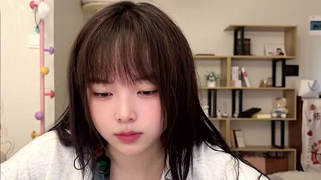 Chenjing0 online show from 10/27/25, 03:21