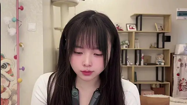 Chenjing0 online show from 12/20/25, 04:19