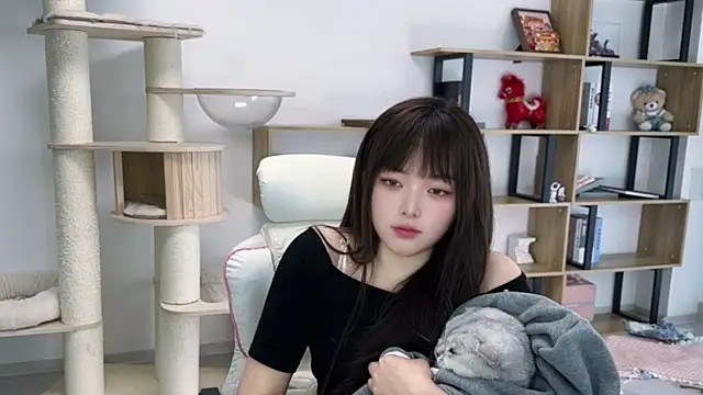 Snapshot of Chenjing0 chatting on 05/06/26, 07:35 Chenjing0 online show from 05/06/26, 07:35