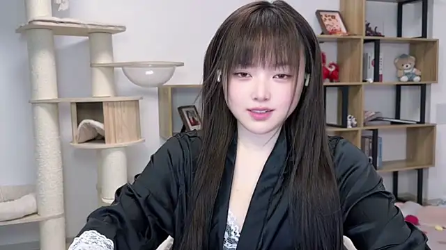 Snapshot of Chenjing0 chatting on 05/23/26, 11:58 Chenjing0 online show from 05/23/26, 11:58