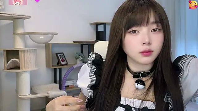 Snapshot of Chenjing0 chatting on 05/31/26, 07:37 Chenjing0 online show from 05/31/26, 07:37