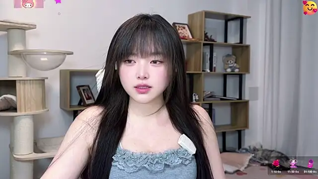 Snapshot of Chenjing0 chatting on 06/06/26, 12:10 Chenjing0 online show from 06/06/26, 12:10