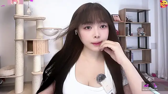 Snapshot of Chenjing0 chatting on 07/16/26, 12:22 Chenjing0 online show from 07/16/26, 12:22