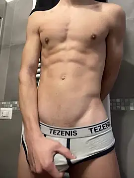 EmanuelMCL online show from 01/19/25, 01:44