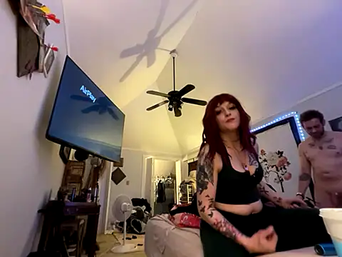 damselaintstressn online show from 11/07/25, 10:59