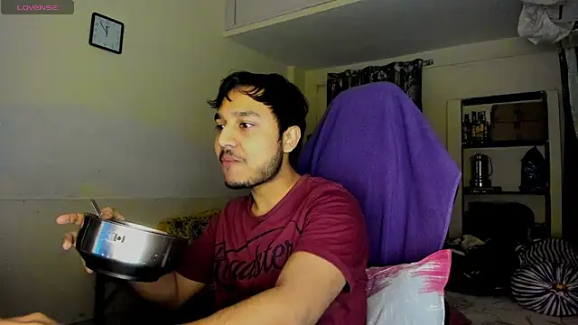 Snapshot of fuckkboy101 chatting on 02/20/25, 06:13 fuckkboy101 online show from 02/20/25, 06:13