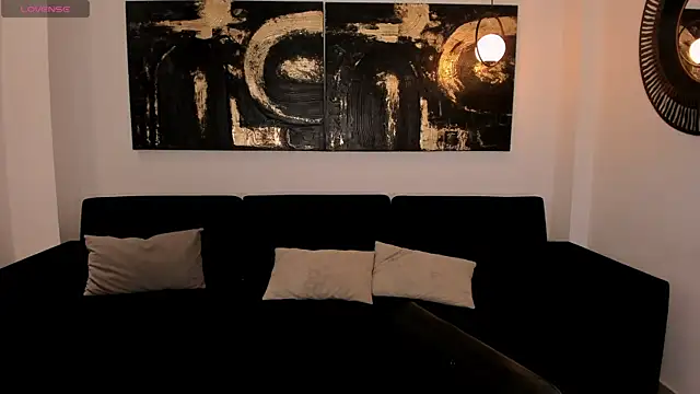 NiaSalvatore online show from 02/21/26, 07:26