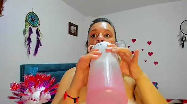 sofi saliva2511 online show from 02/14/25, 05:36