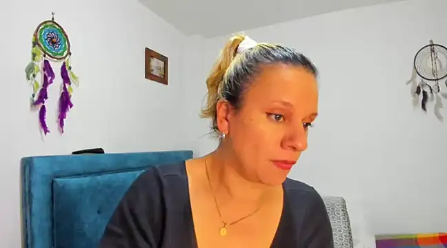 sofi saliva2511 online show from 02/24/25, 10:03