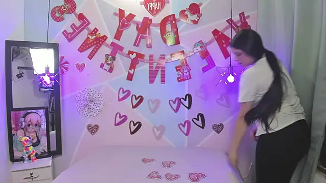 katy handerson online show from 02/14/25, 01:18