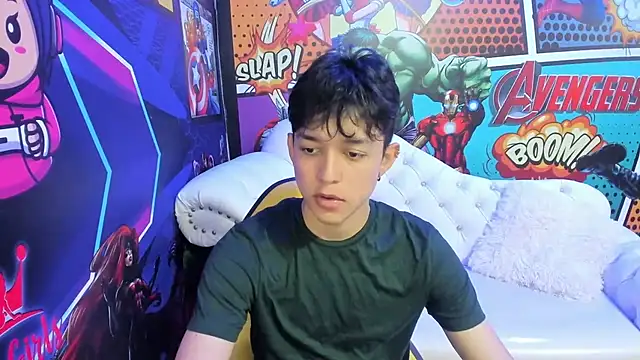 Snapshot of jisuscat chatting on 02/26/25, 10:53 jisuscat online show from 02/26/25, 10:53