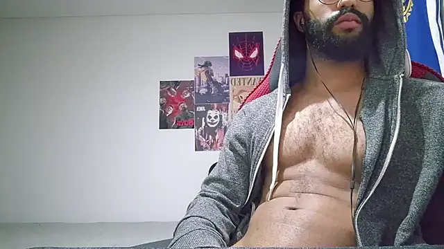 Snapshot of kevi_cocks chatting on 01/03/25, 04:00 kevi cocks online show from 01/03/25, 04:00