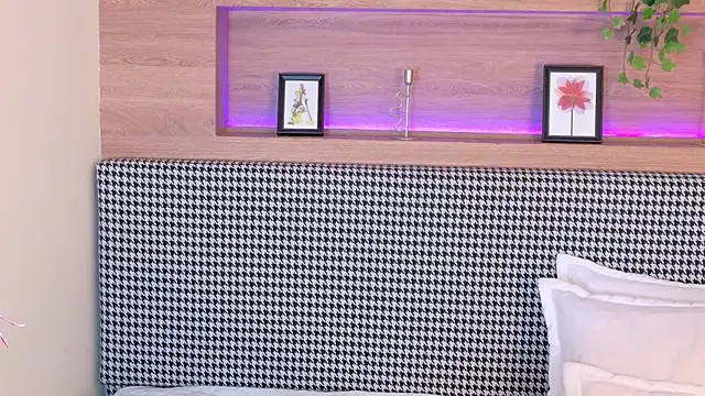 AbieHills online show from 03/19/25, 11:28