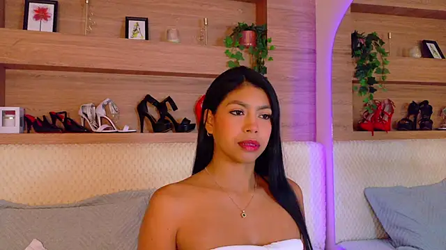 AbieHills online show from 11/30/25, 12:42