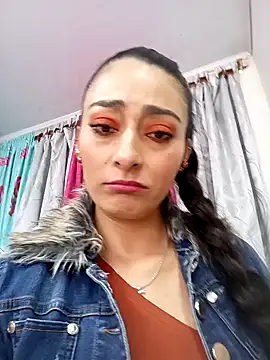 BELLA--26 online show from 01/23/25, 05:21
