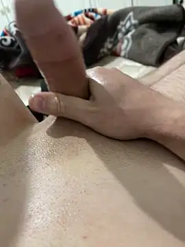 salahjode4325 online show from 01/29/25, 08:25