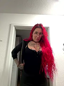 Snapshot of Mia-Fuchs chatting on 01/08/26, 02:19 Mia-Fuchs online show from 01/08/26, 02:19