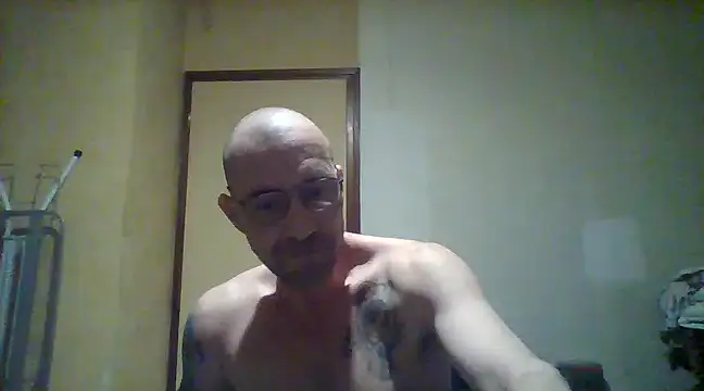 javierpasteur69 online show from 02/13/25, 10:33