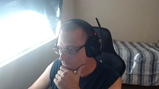 Dubesnackes online show from 11/04/25, 08:52