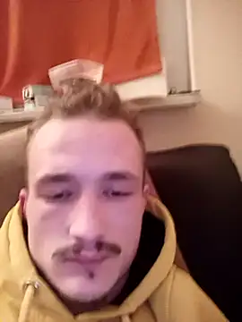 frankthefuck69 online show from 03/03/25, 08:43