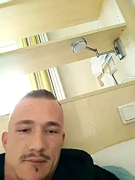 frankthefuck69 online show from 10/25/25, 09:28