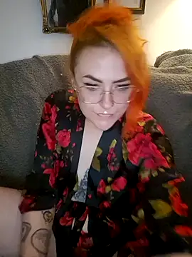 Snapshot of inky_ginge chatting on 10/24/25, 10:17 inky ginge online show from 10/24/25, 10:17