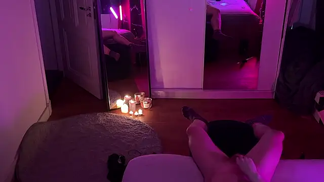 Snapshot of AlwaysHorneyxxx chatting on 02/02/26, 06:56 AlwaysHorneyxxx online show from 02/02/26, 06:56