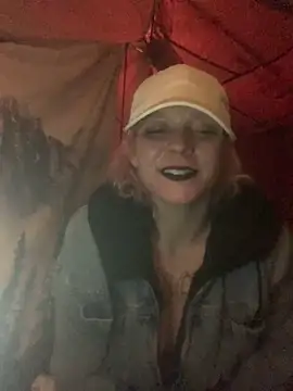 Snapshot of XxxDRAMAxxX chatting on 02/06/25, 03:20 XxxDRAMAxxX online show from 02/06/25, 03:20