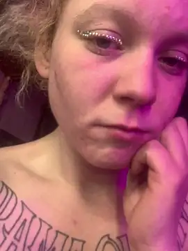 Snapshot of XxxDRAMAxxX chatting on 02/15/25, 10:31 XxxDRAMAxxX online show from 02/15/25, 10:31