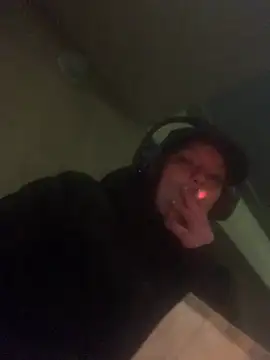 Snapshot of XxxDRAMAxxX chatting on 03/04/25, 01:17 XxxDRAMAxxX online show from 03/04/25, 01:17