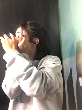 NickiYoung online show from 01/10/25, 05:58