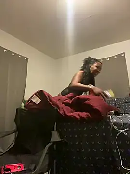 Yoshibaby2670 online show from 01/29/25, 12:22