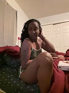 Yoshibaby2670 online show from 02/11/25, 11:12