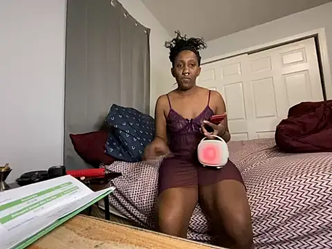 Yoshibaby2670 online show from 02/28/25, 12:32