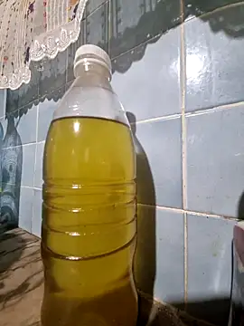 Snapshot of Black-Flack chatting on 10/15/25, 07:25 Black-Flack online show from 10/15/25, 07:25