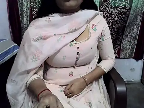 SIYA MAVI online show from 04/10/26, 07:35