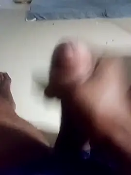 Snapshot of rodrig2107 chatting on 02/23/26, 08:01 rodrig2107 online show from 02/23/26, 08:01