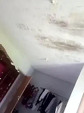 Snapshot of rodrig2107 chatting on 03/08/26, 11:58 rodrig2107 online show from 03/08/26, 11:58