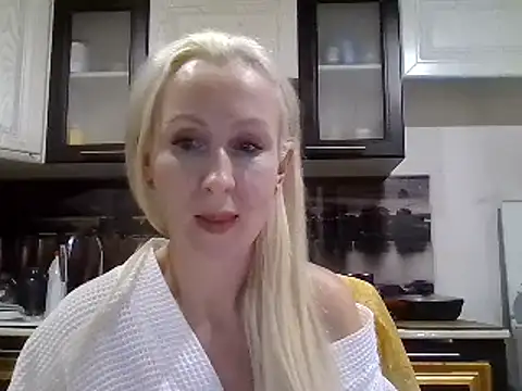 Snapshot of Mariana_har777 chatting on 01/04/25, 11:17 Mariana har777 online show from 01/04/25, 11:17