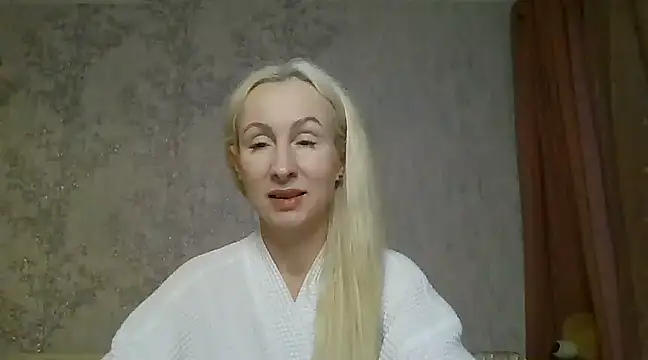 Snapshot of Mariana_har777 chatting on 01/22/25, 04:02 Mariana har777 online show from 01/22/25, 04:02